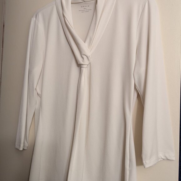 VTG Pullover Blouse - Picture 6 of 6